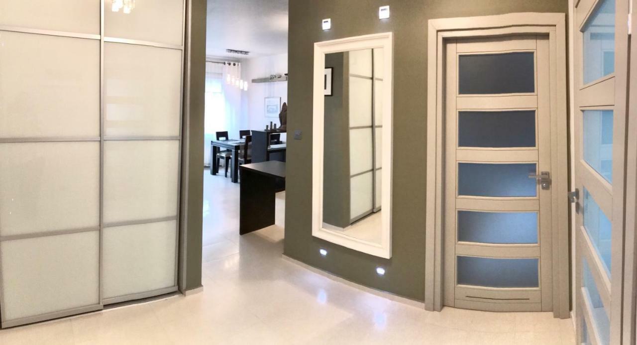 Przystanek Sanok Apartament W Scislym Centrum Εξωτερικό φωτογραφία