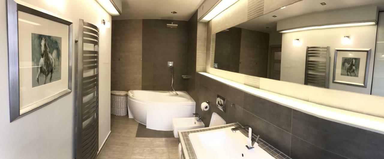Przystanek Sanok Apartament W Scislym Centrum Εξωτερικό φωτογραφία